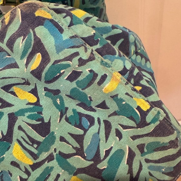 Lilly Pulitzer Tropical Tote Bag - Picture 10 of 10